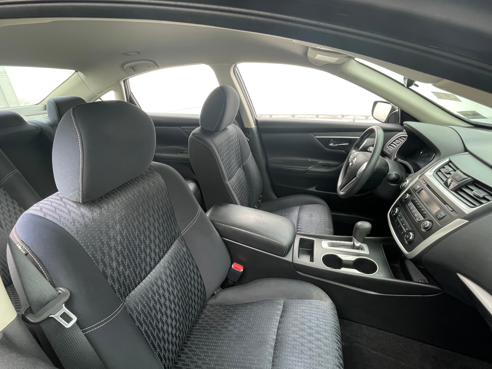 Thumbnail: 2016 Nissan Altima - 2