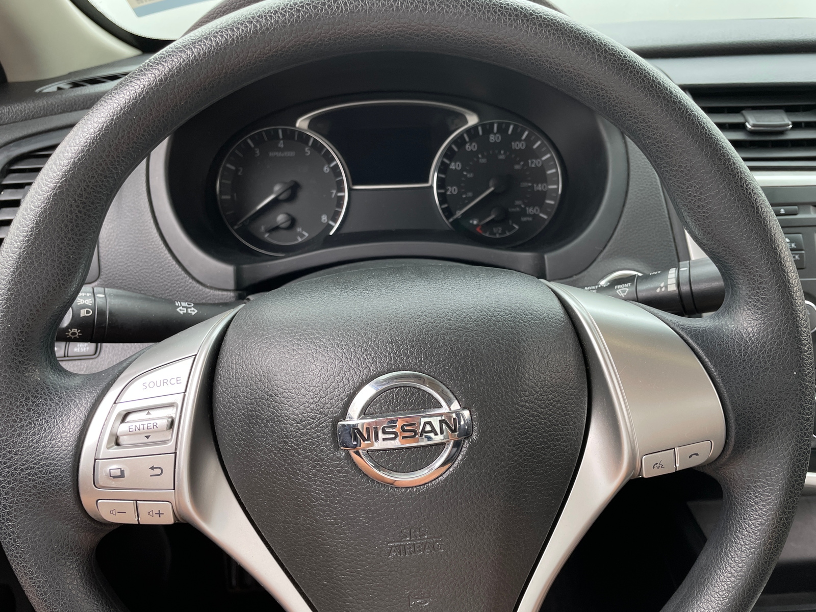 Thumbnail: 2016 Nissan Altima - 5