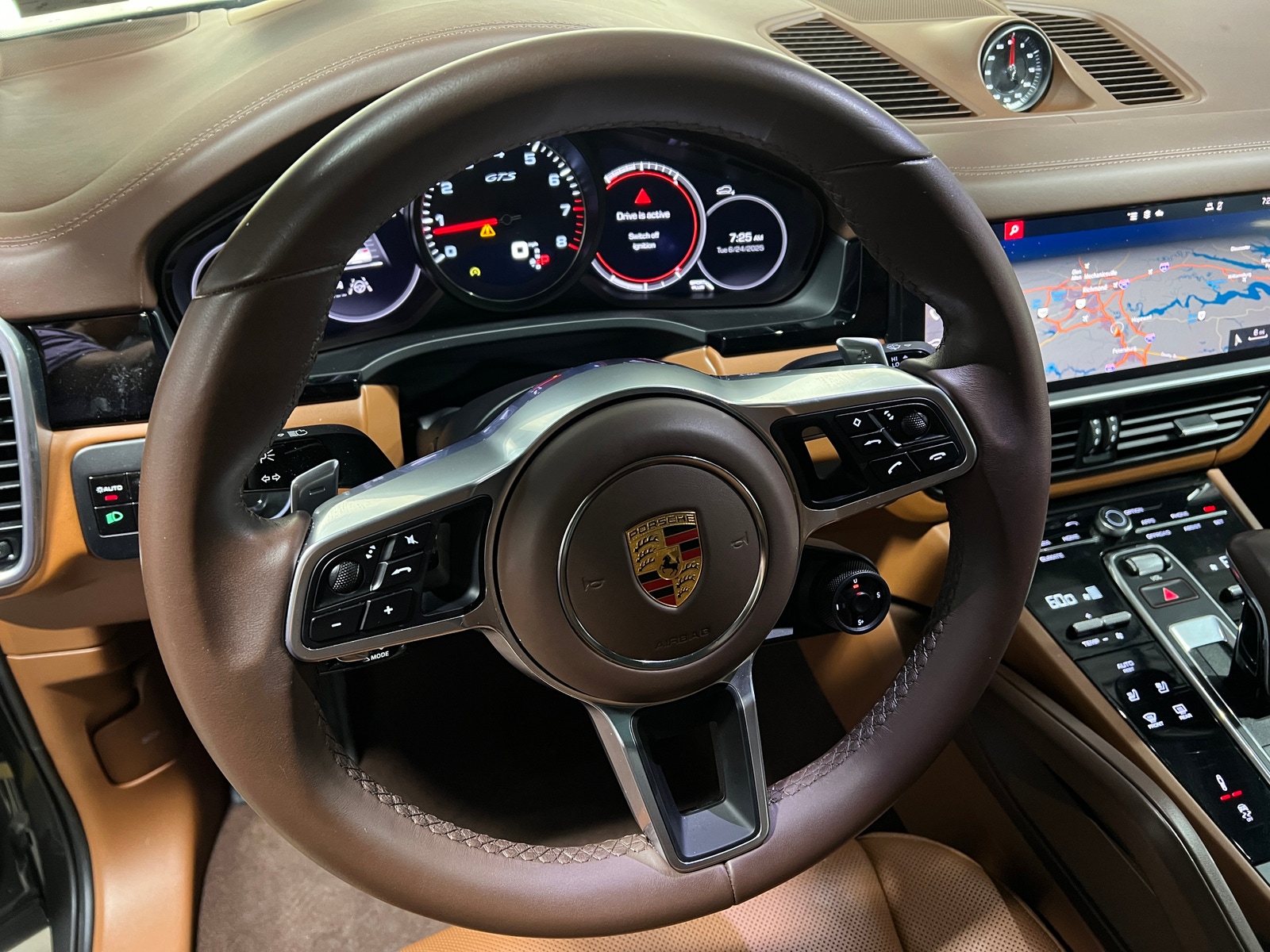 Thumbnail: 2021 Porsche  - 4