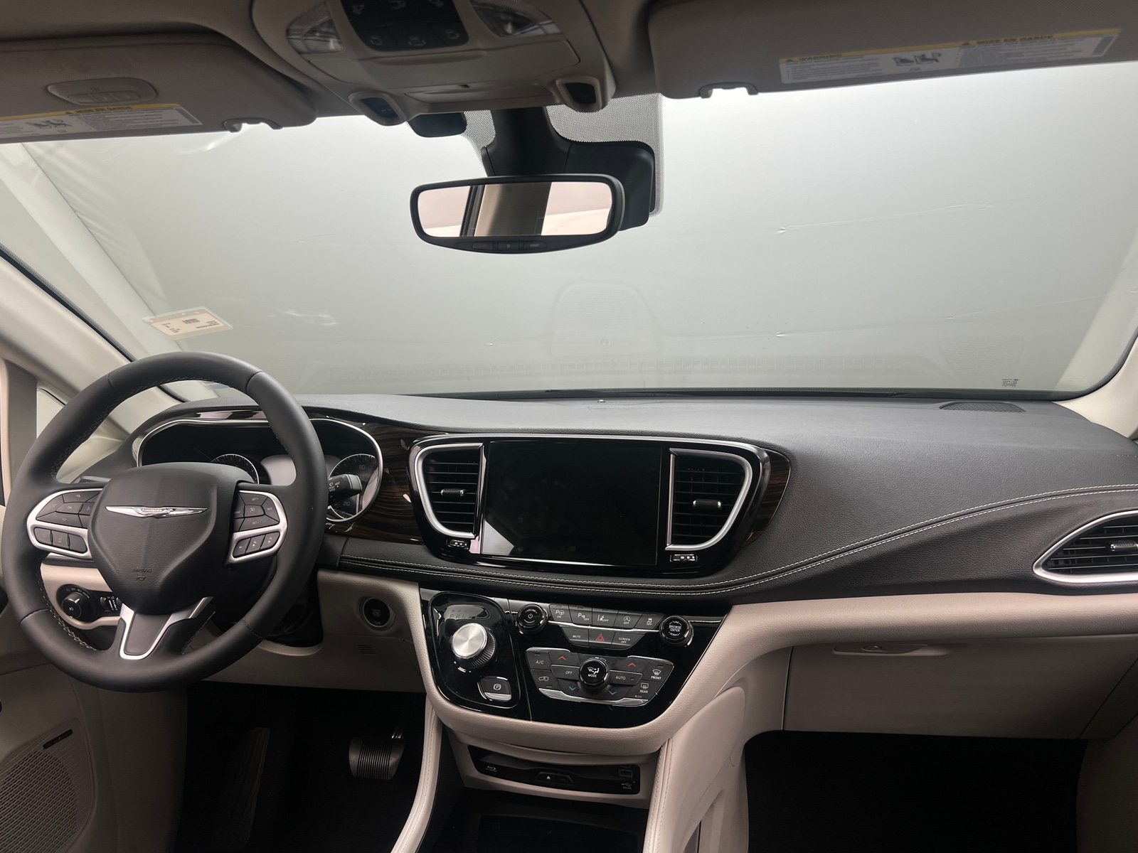 Thumbnail: 2022 Chrysler Pacifica - 2