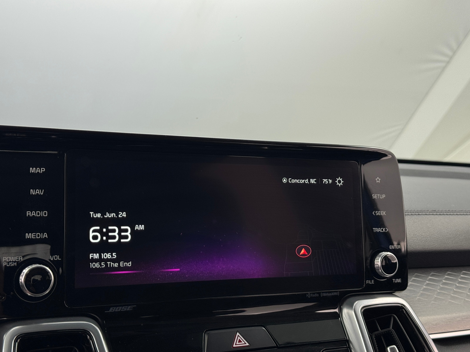 Thumbnail: 2023 Kia Sorento - 3