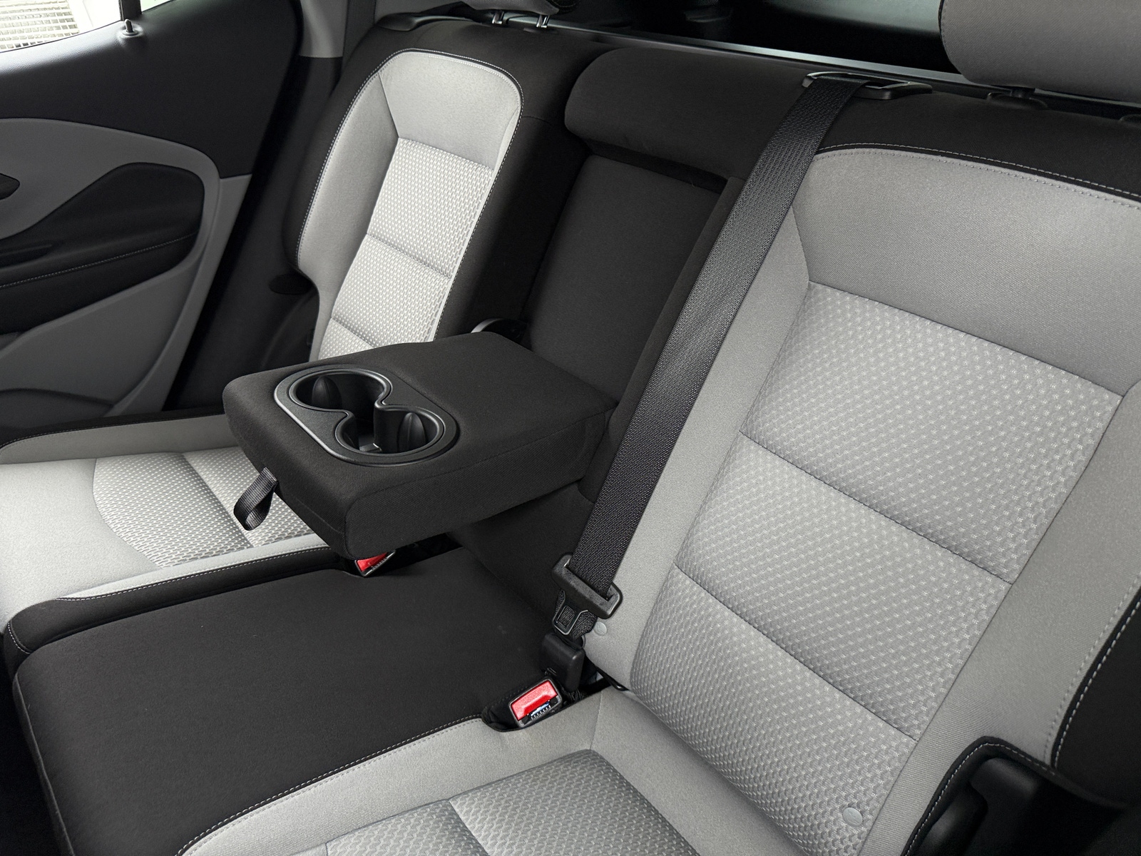Thumbnail: 2023 GMC Terrain - 6