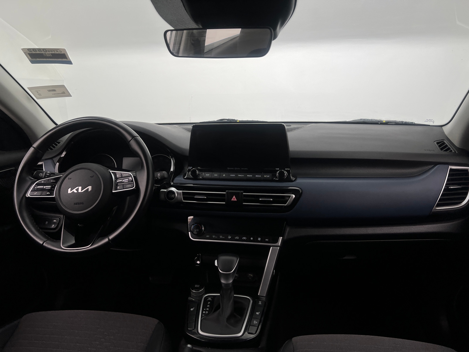 Thumbnail: 2022 Kia Seltos - 2