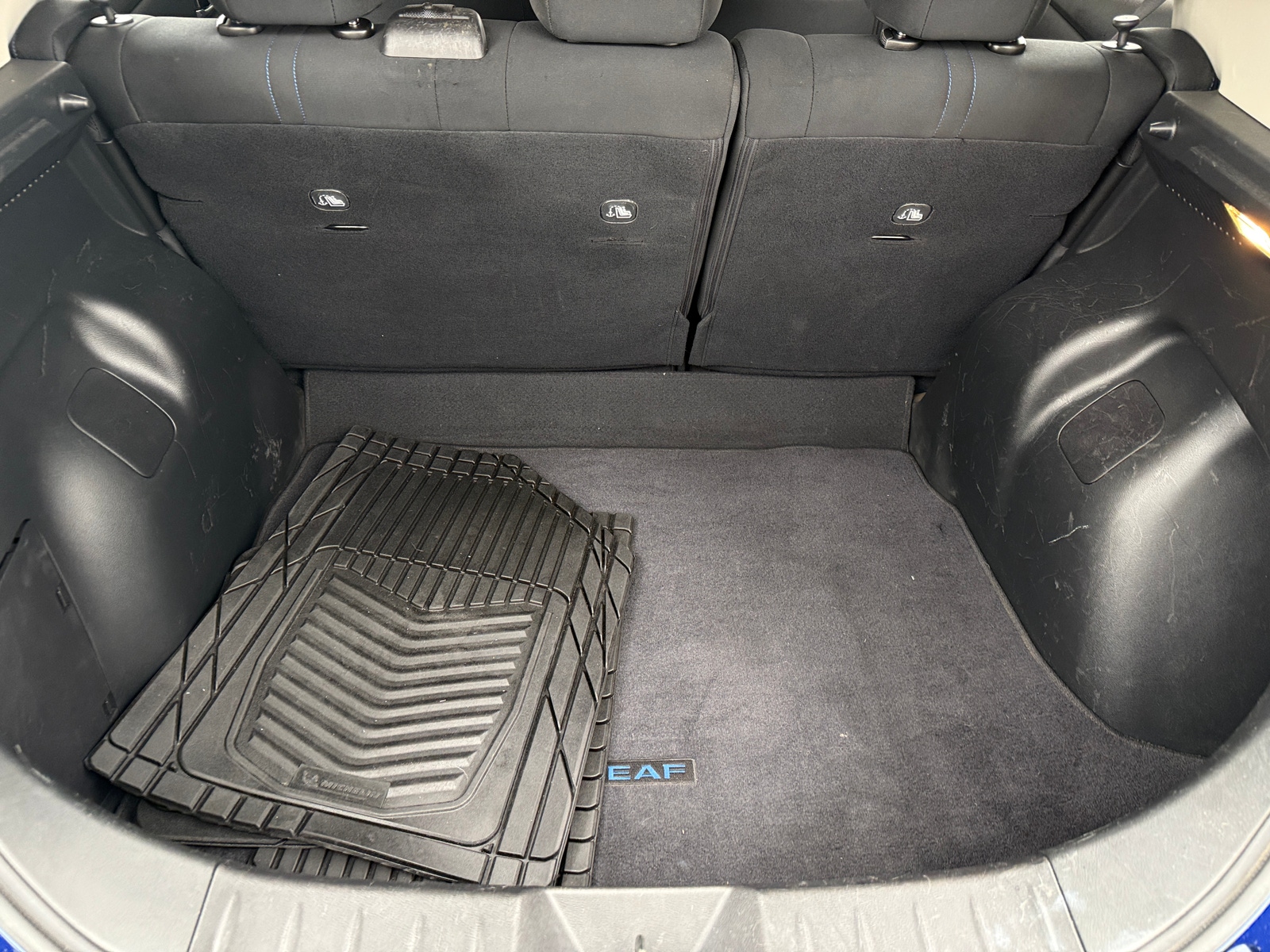 Thumbnail: 2021 Nissan Leaf - 7