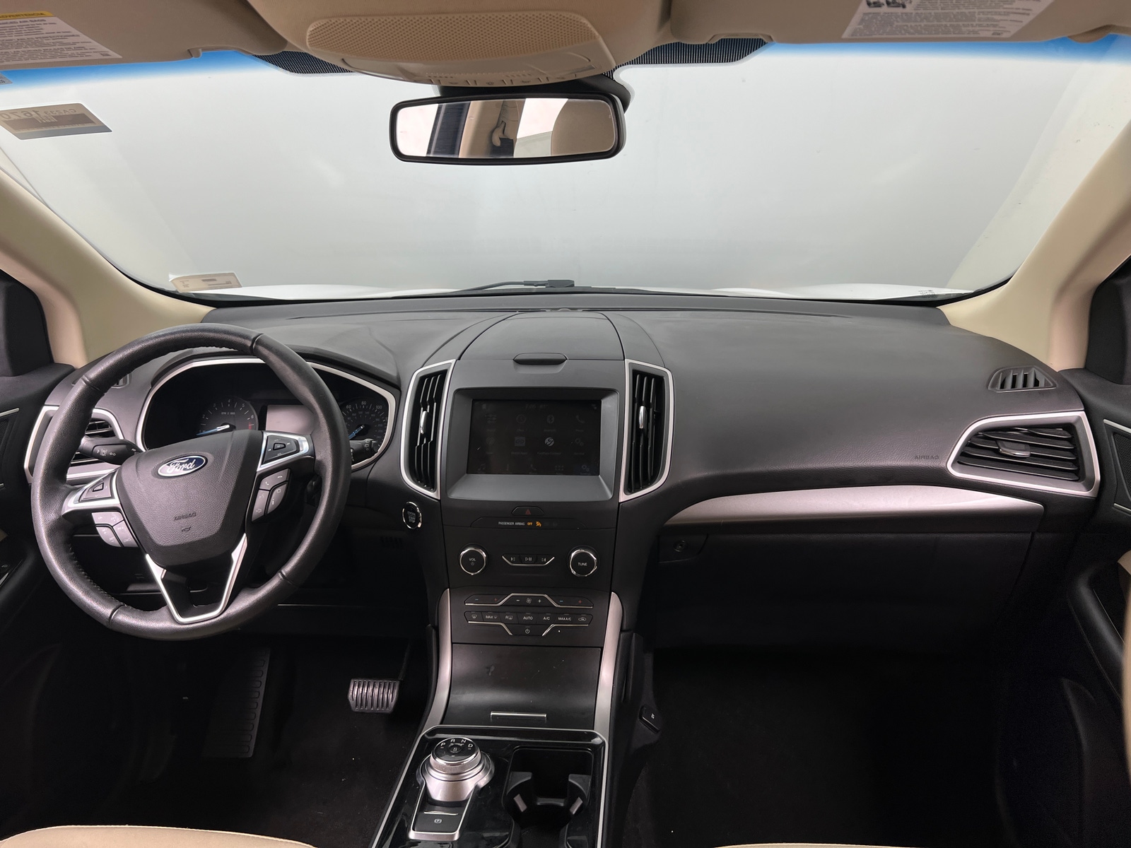 Thumbnail: 2019 Ford Edge - 3