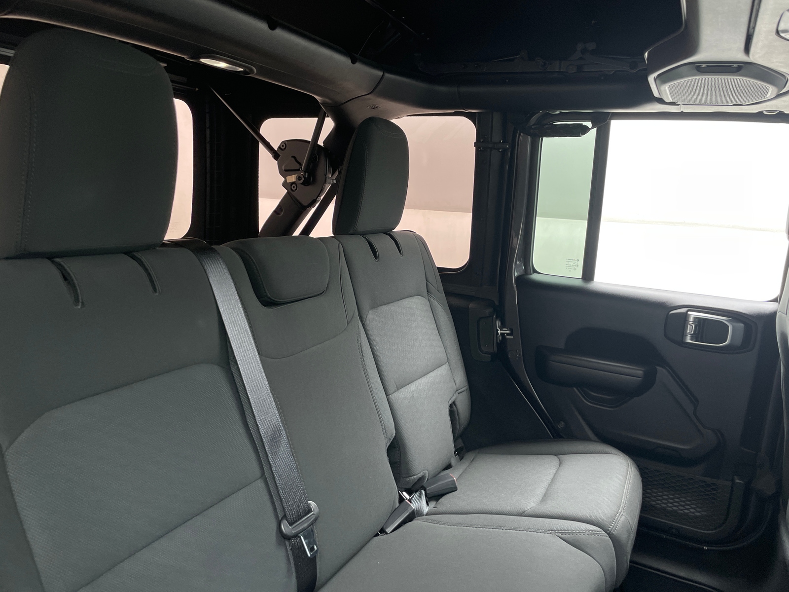 Thumbnail: 2021 Jeep Wrangler - 6