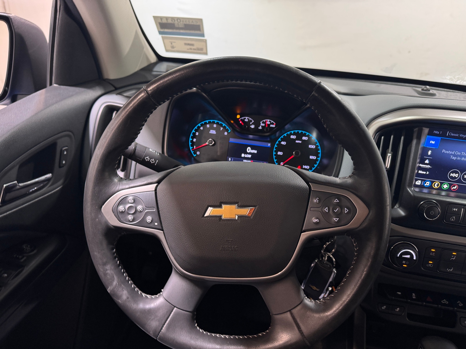 Thumbnail: 2022 Chevrolet Colorado - 5