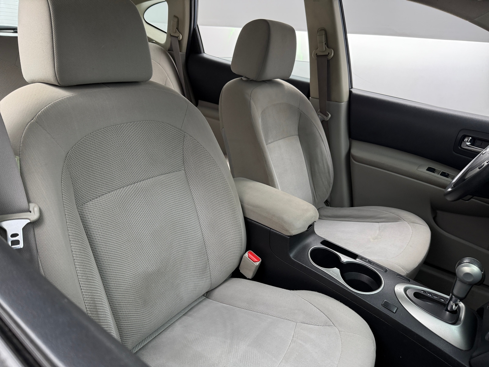 Thumbnail: 2014 Nissan Rogue - 2