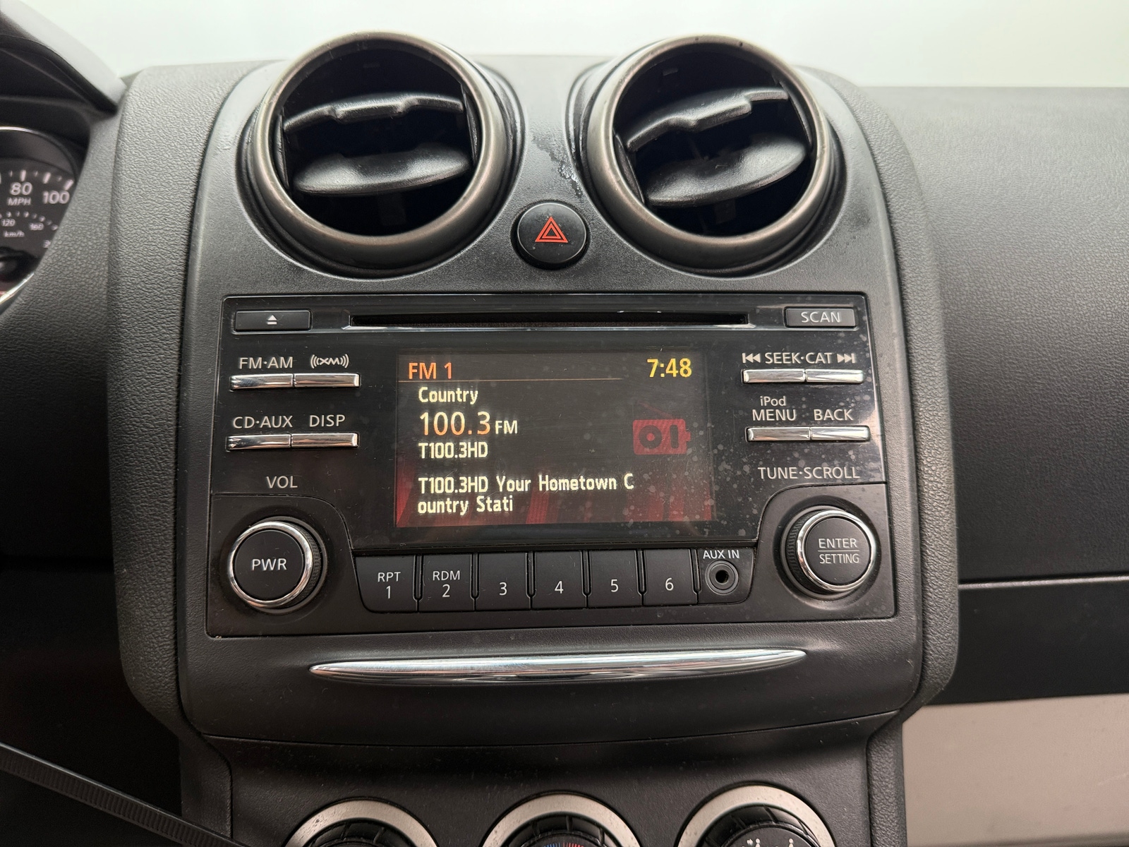 Thumbnail: 2014 Nissan Rogue - 4