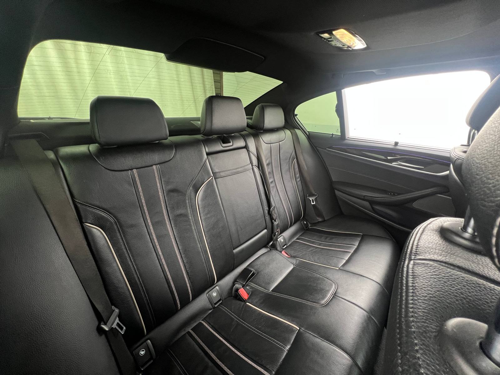 Thumbnail: 2018 BMW 5 Series - 5