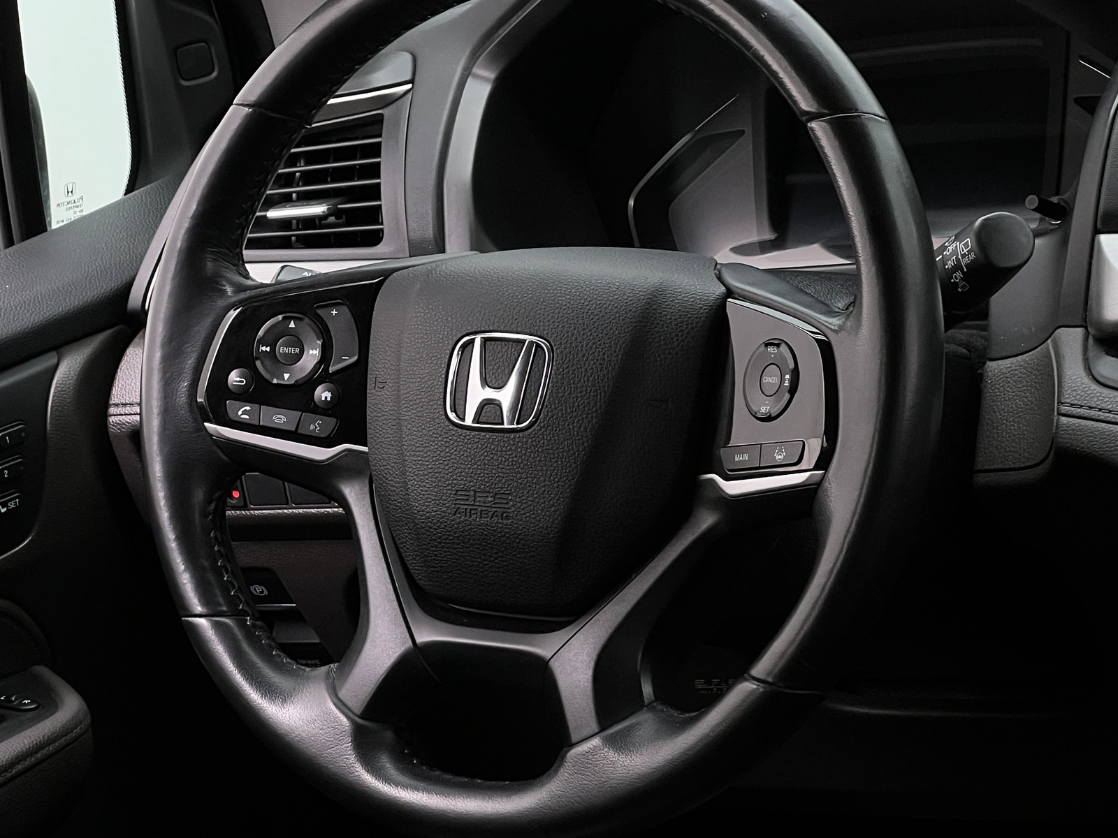 Thumbnail: 2018 Honda Odyssey - 4