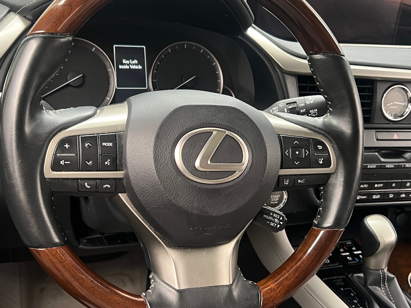 Thumbnail: 2019 Lexus RX - 4