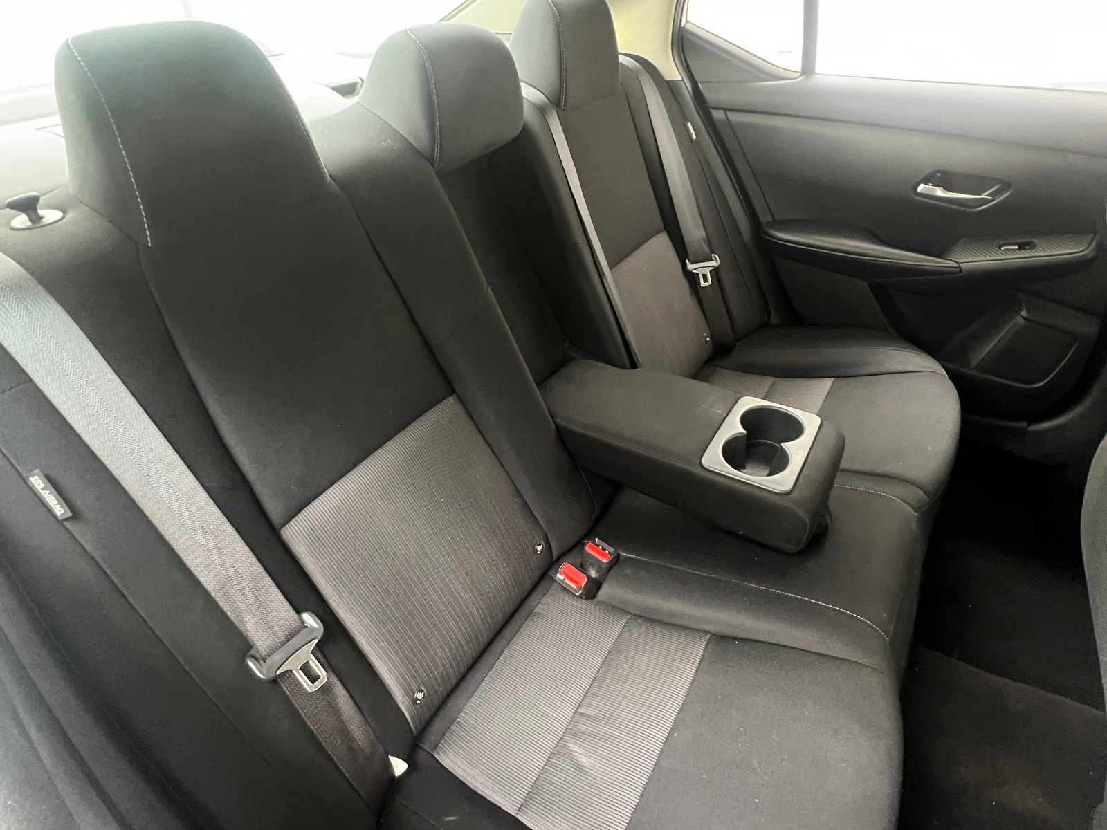Thumbnail: 2021 Nissan Sentra - 6