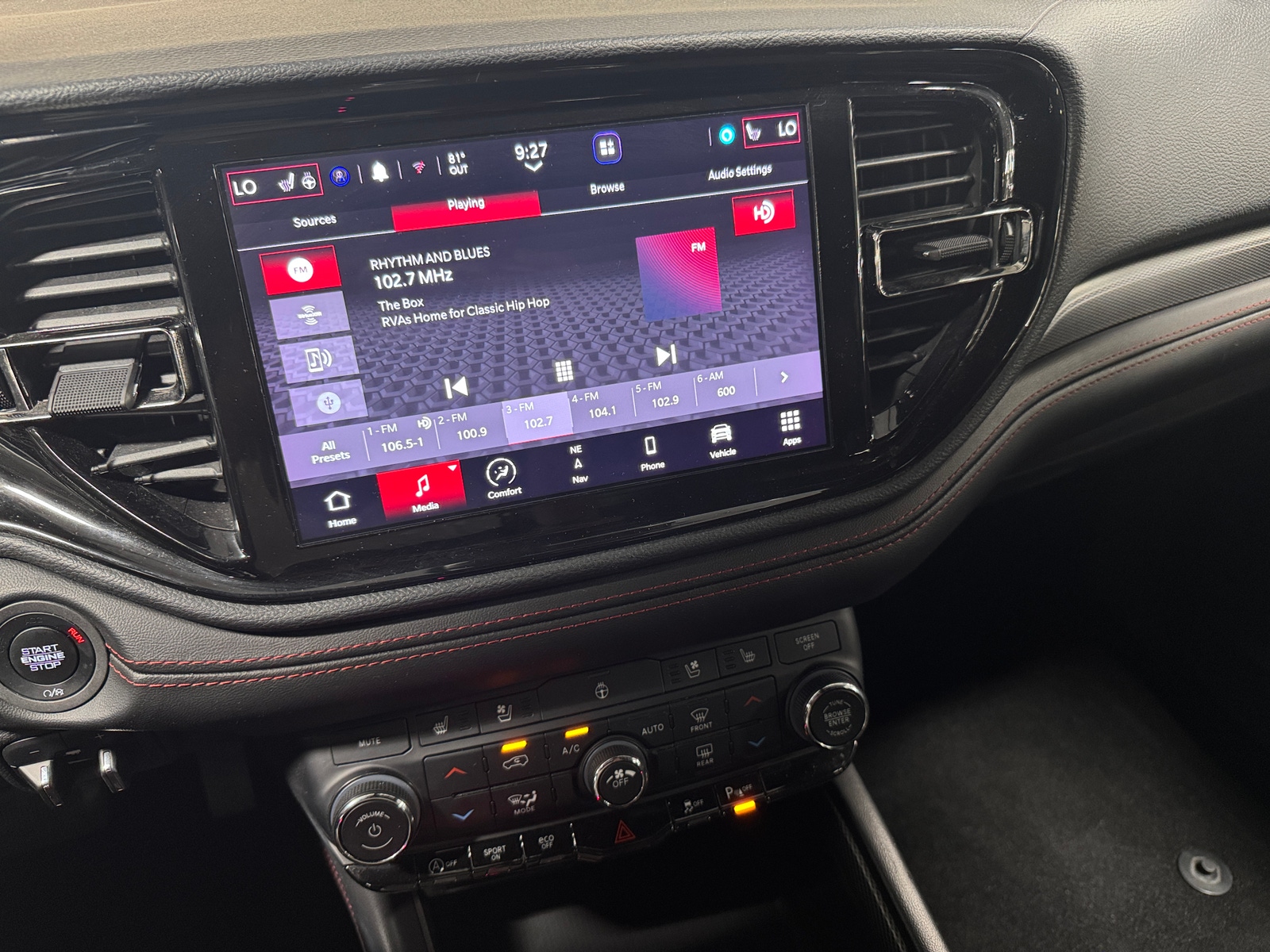 Thumbnail: 2023 Dodge Durango - 3