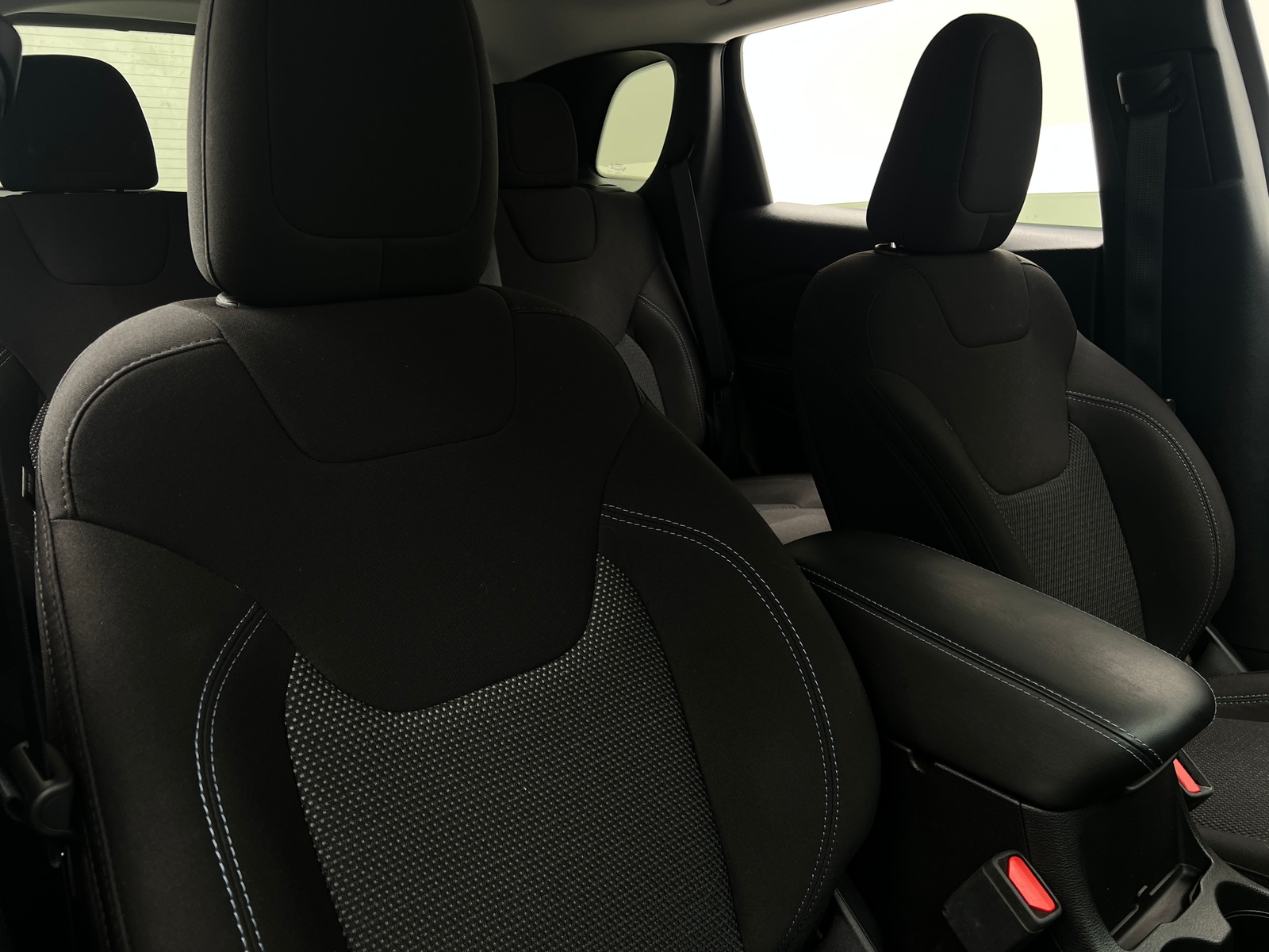 Thumbnail: 2019 Jeep Cherokee - 2
