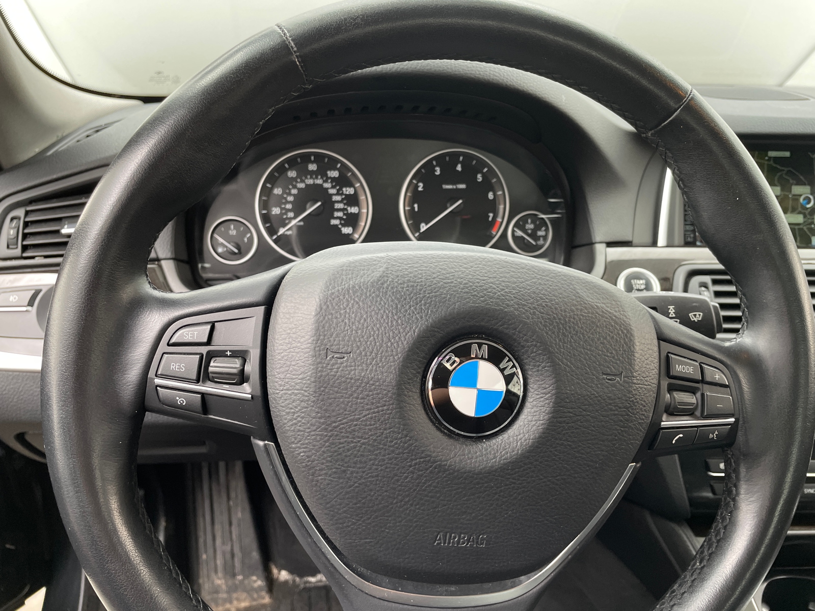 Thumbnail: 2015 BMW 5 Series - 4