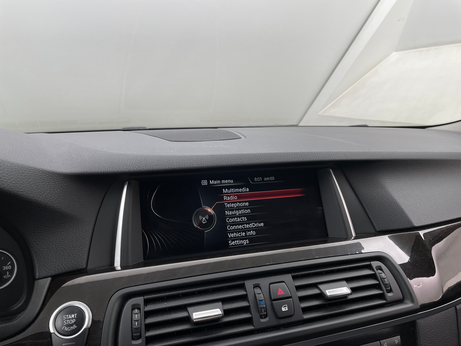 Thumbnail: 2015 BMW 5 Series - 3
