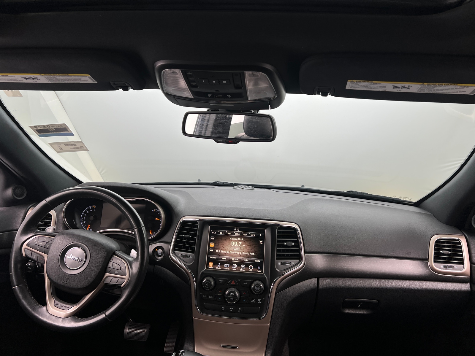 Thumbnail: 2015 Jeep Grand Cherokee - 2