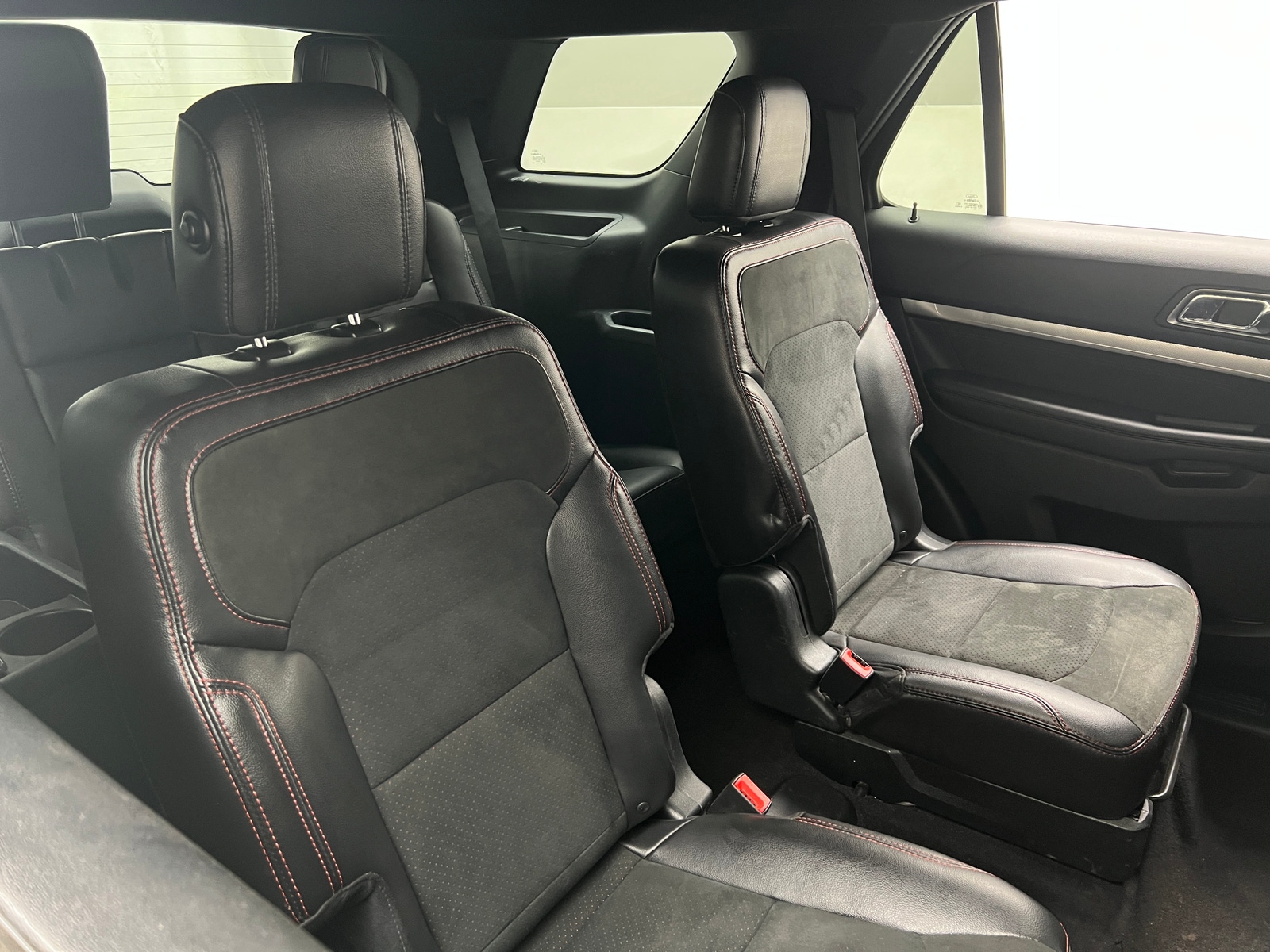Thumbnail: 2018 Ford Explorer - 6