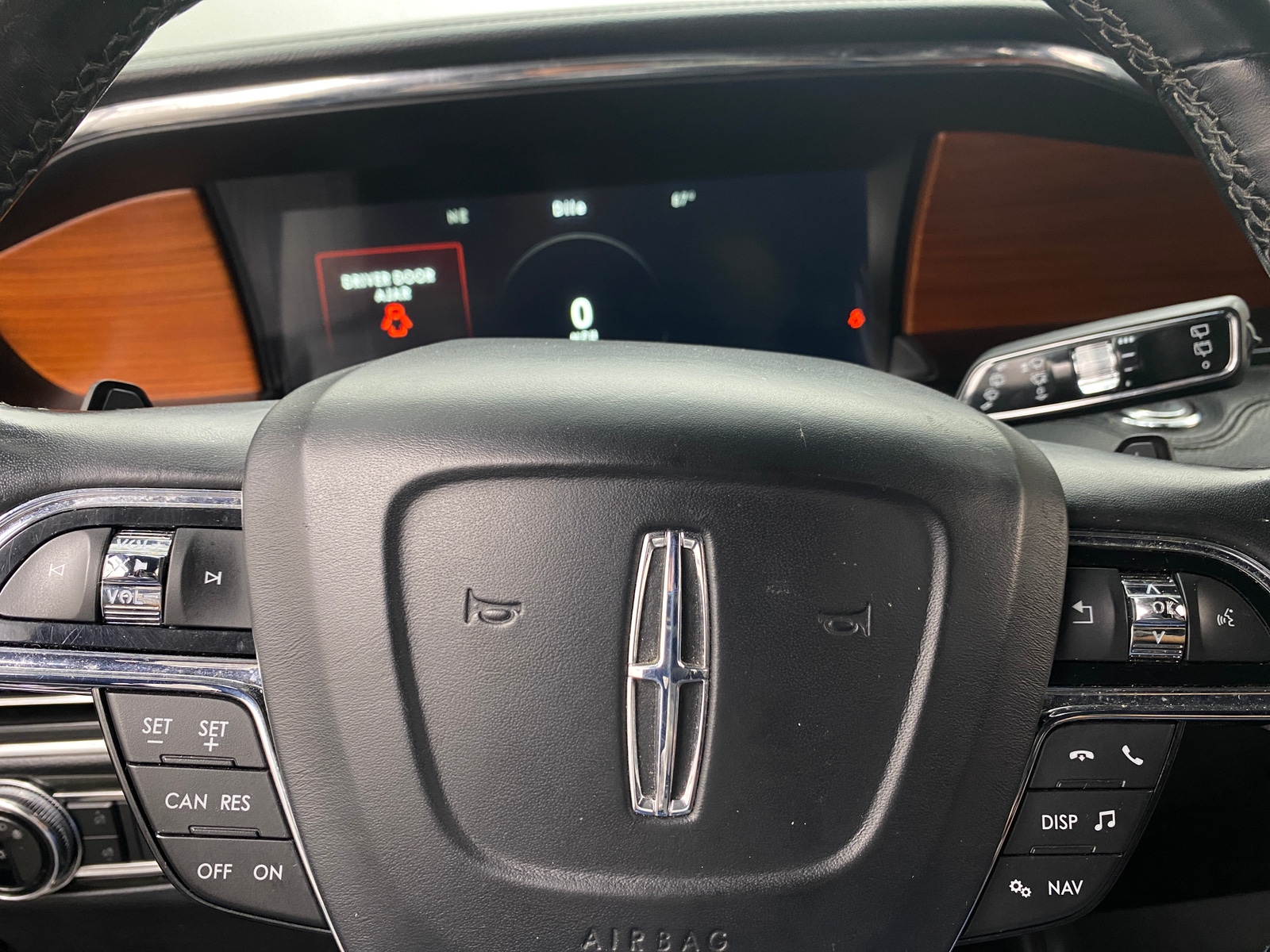 Thumbnail: 2019 Lincoln Navigator - 4