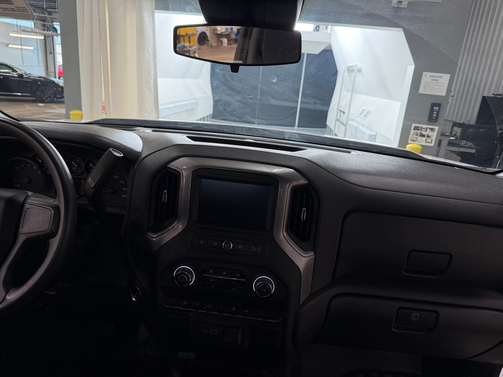Thumbnail: 2024 Chevrolet Silverado 1500 - 3