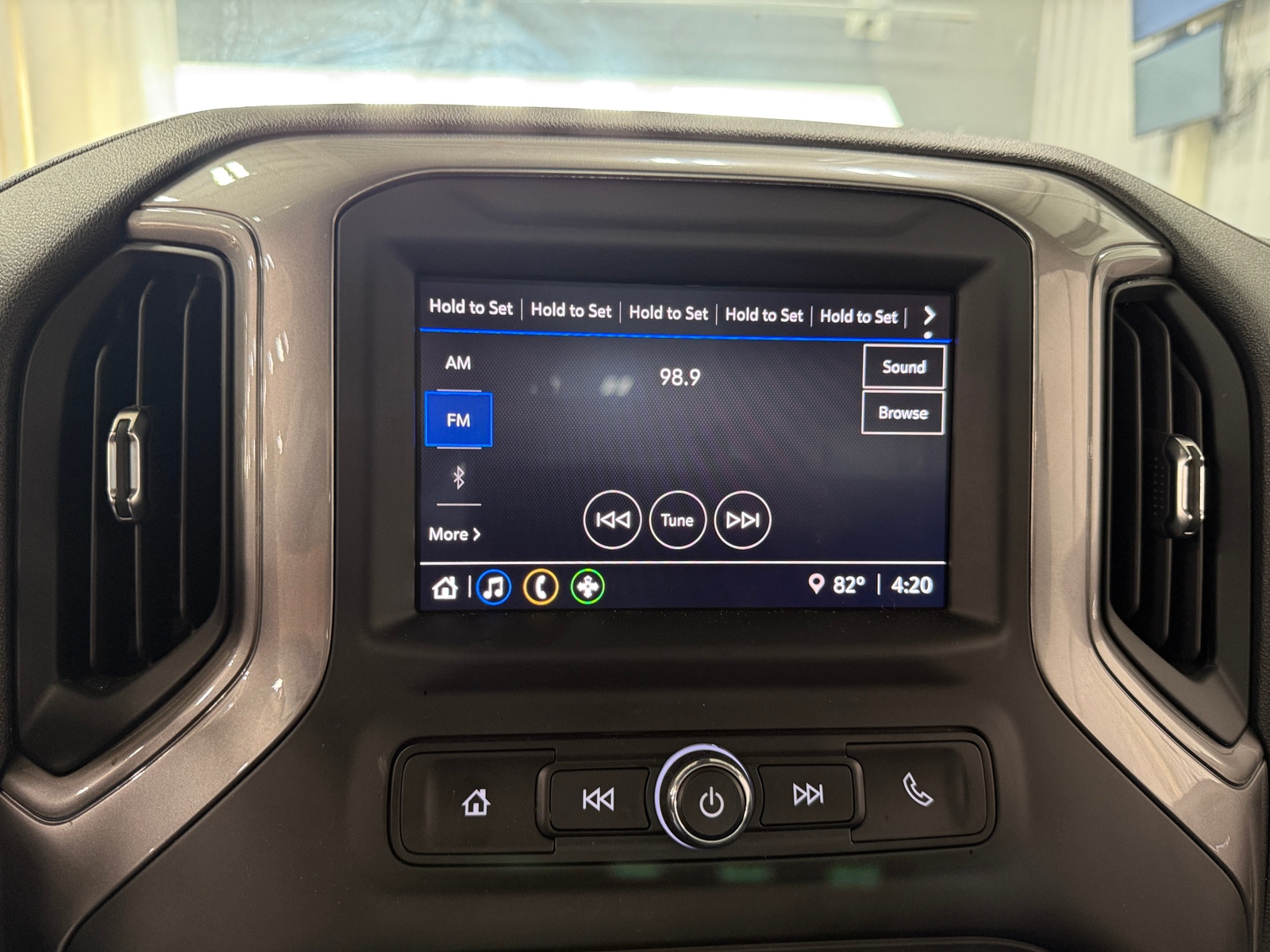 Thumbnail: 2024 Chevrolet Silverado 1500 - 4