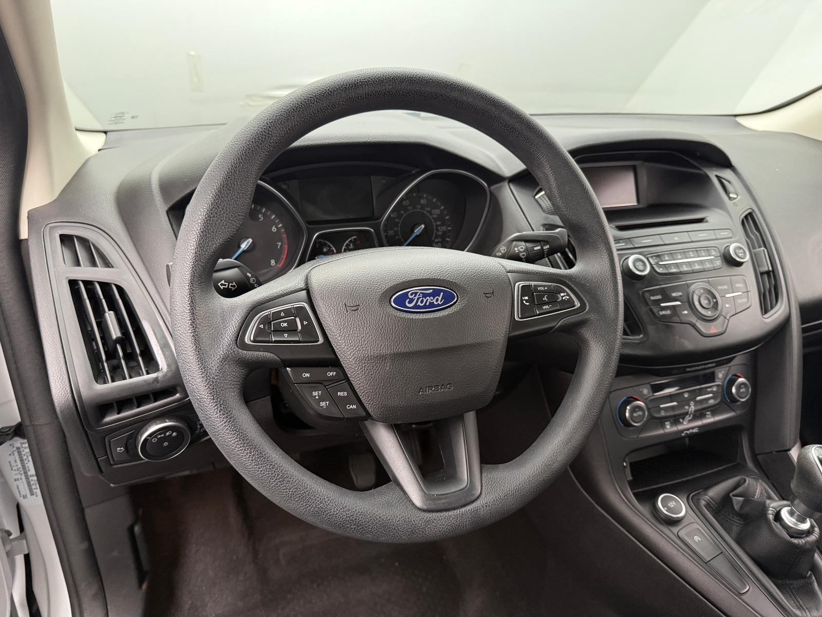 Thumbnail: 2017 Ford Focus - 5