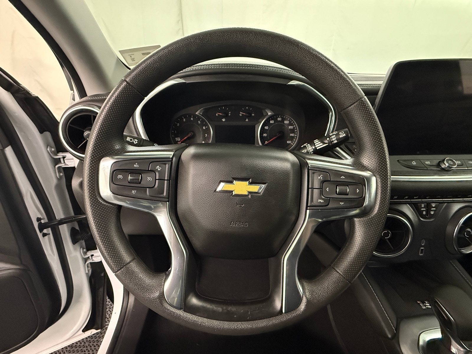 Thumbnail: 2023 Chevrolet Blazer - 5
