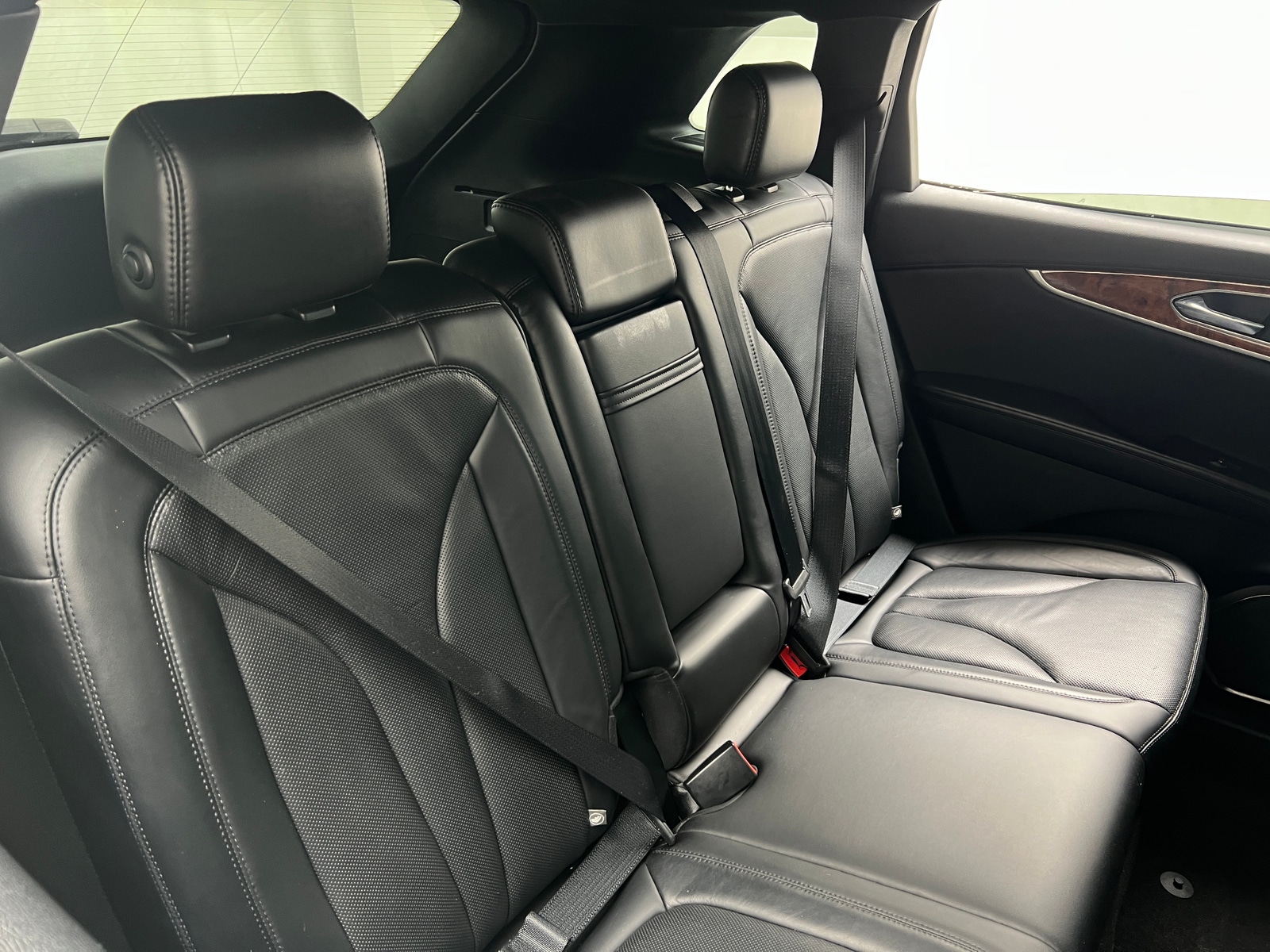 Thumbnail: 2019 Lincoln Nautilus - 5