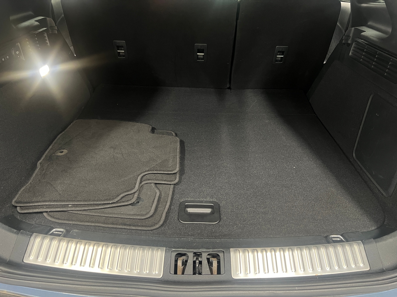 Thumbnail: 2019 Lincoln Nautilus - 6