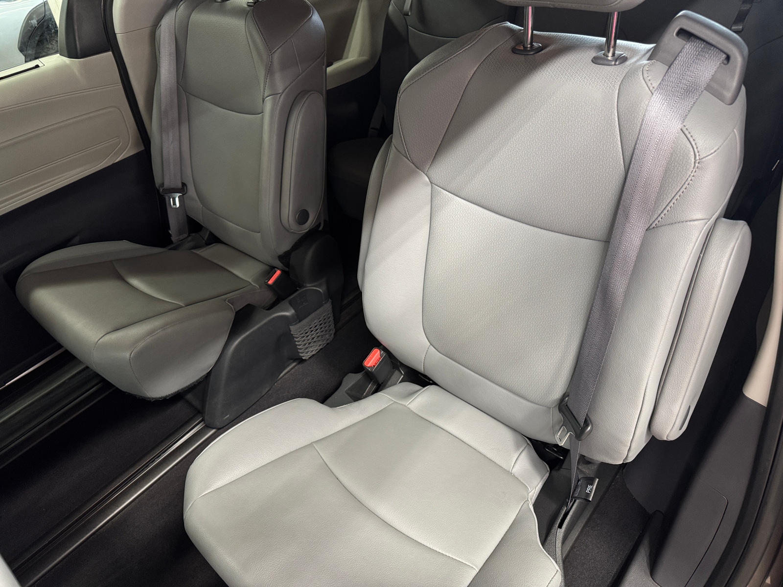Thumbnail: 2024 Toyota Sienna - 5