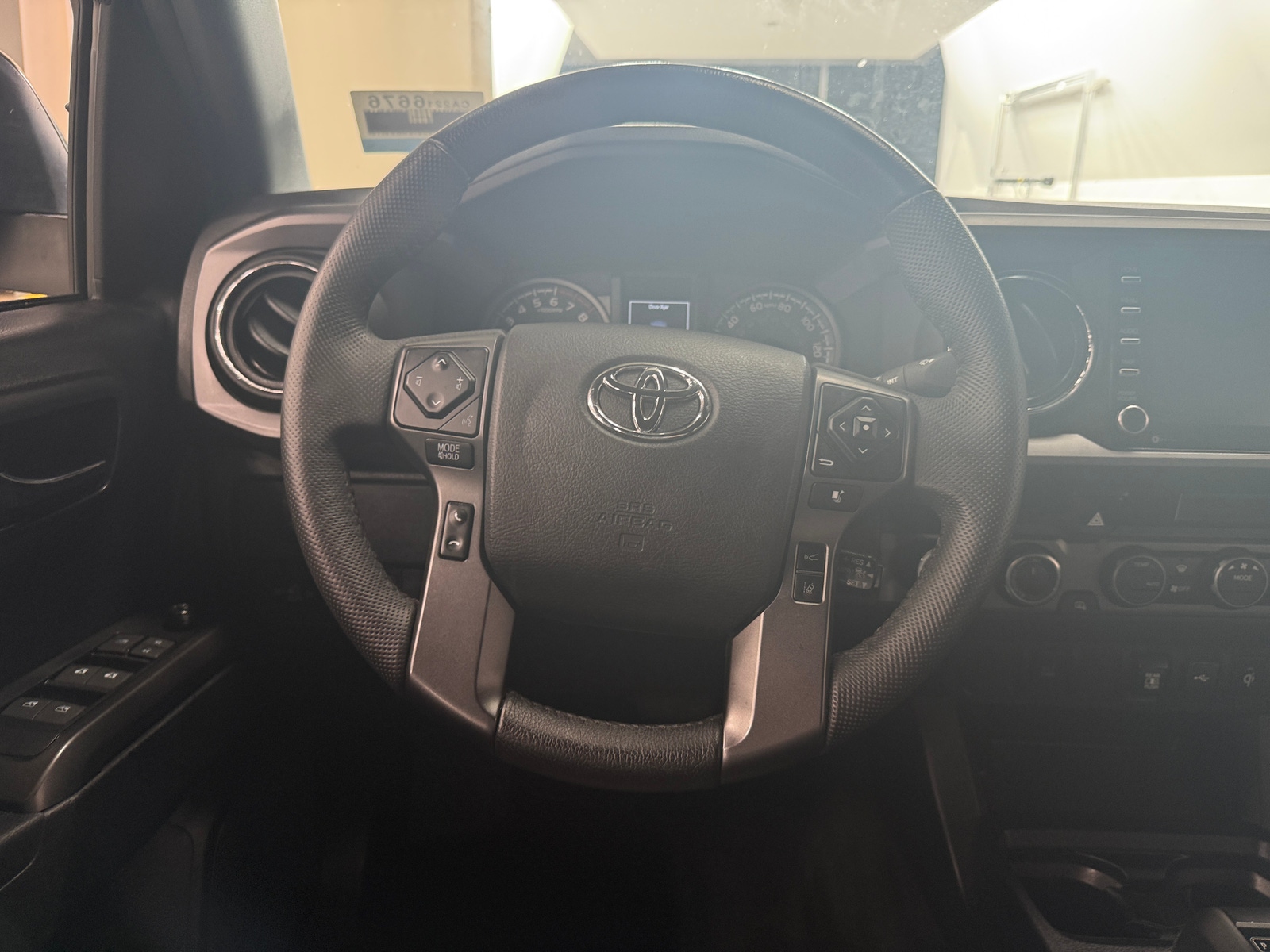 Thumbnail: 2021 Toyota Tacoma - 5