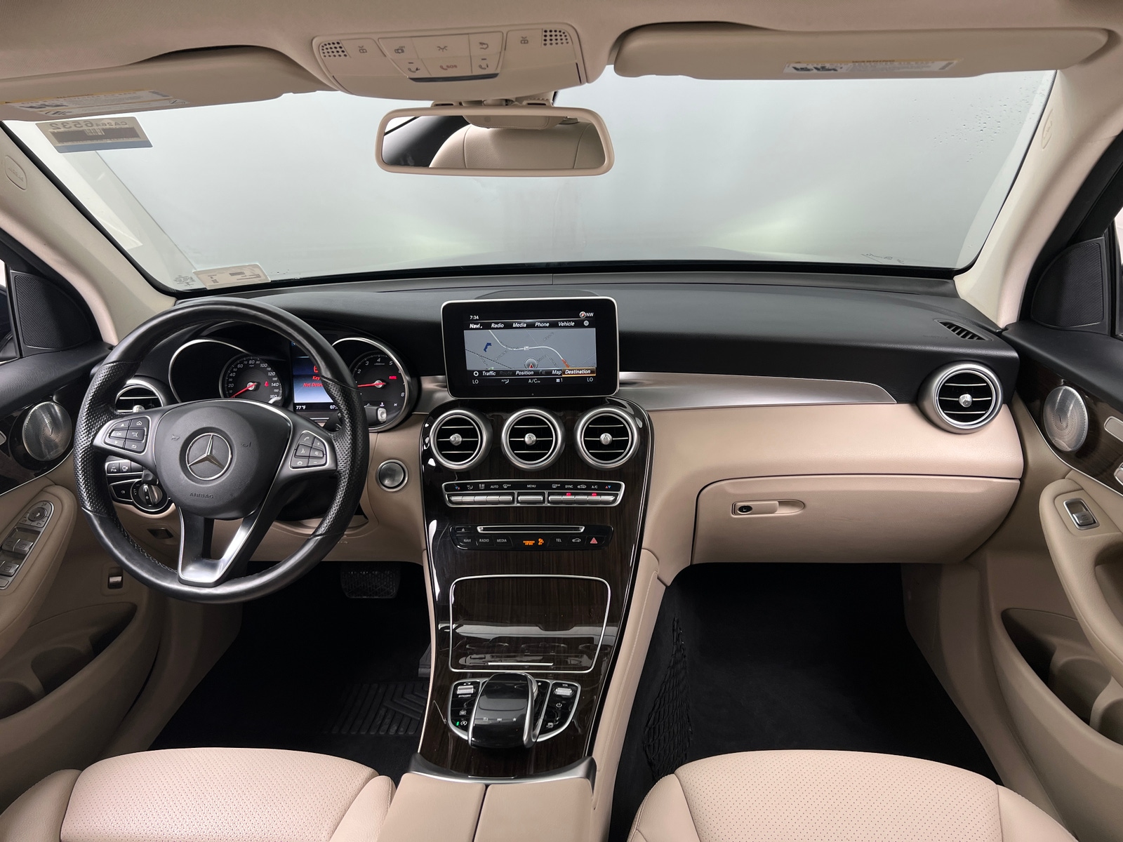 Thumbnail: 2019 Mercedes-Benz GLC - 2