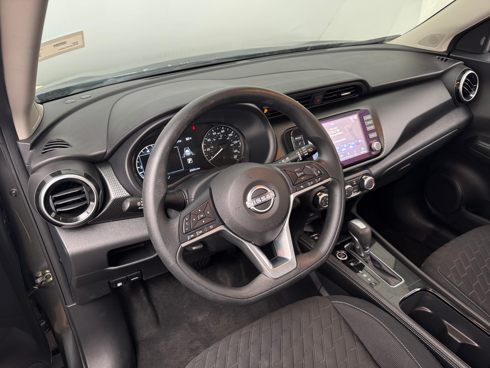Thumbnail: 2023 Nissan Kicks - 3