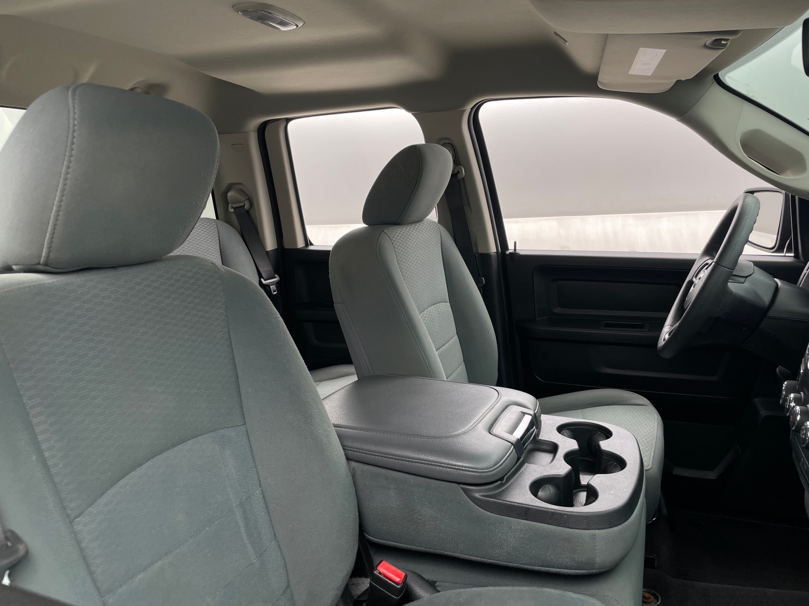 Thumbnail: 2019 RAM 1500 Classic - 2