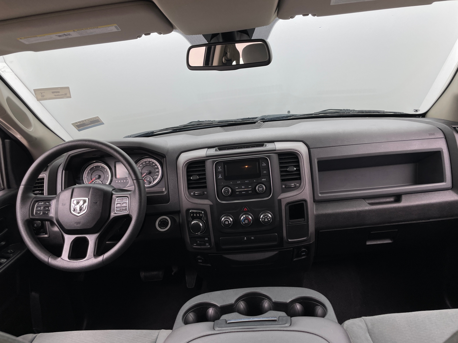 Thumbnail: 2019 RAM 1500 Classic - 3