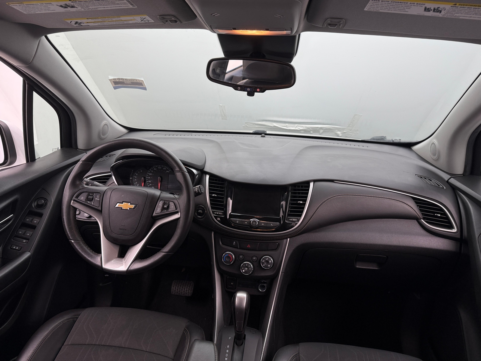 Thumbnail: 2022 Chevrolet Trax - 3