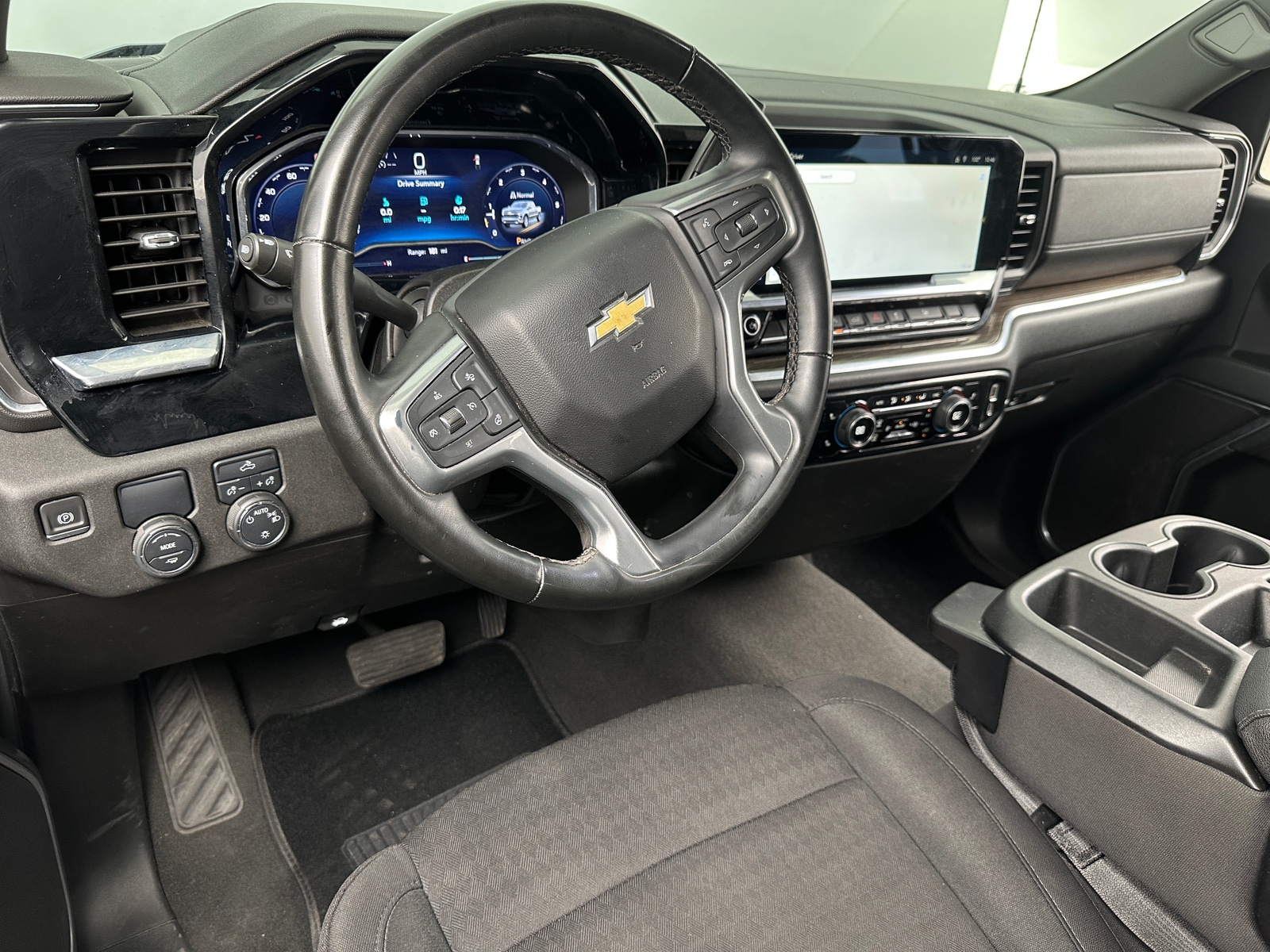 Thumbnail: 2024 Chevrolet Silverado 1500 - 3