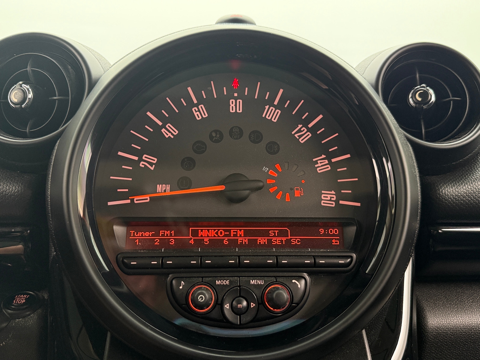 Thumbnail: 2016 MINI Cooper Countryman - 3