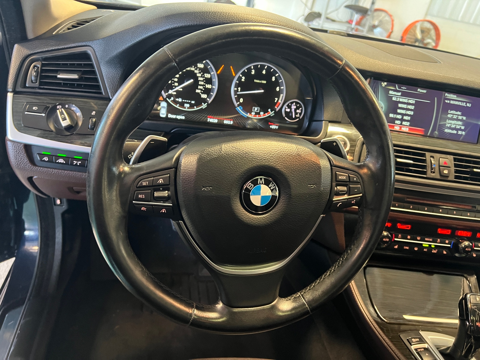 Thumbnail: 2014 BMW 5 Series - 4