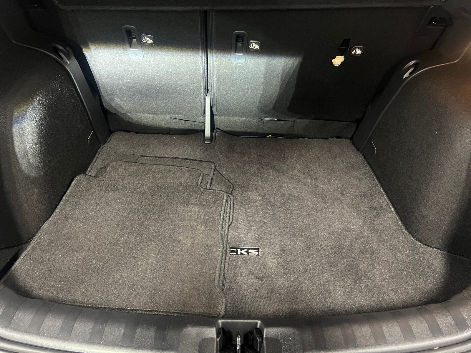 Thumbnail: 2019 Nissan Kicks - 7