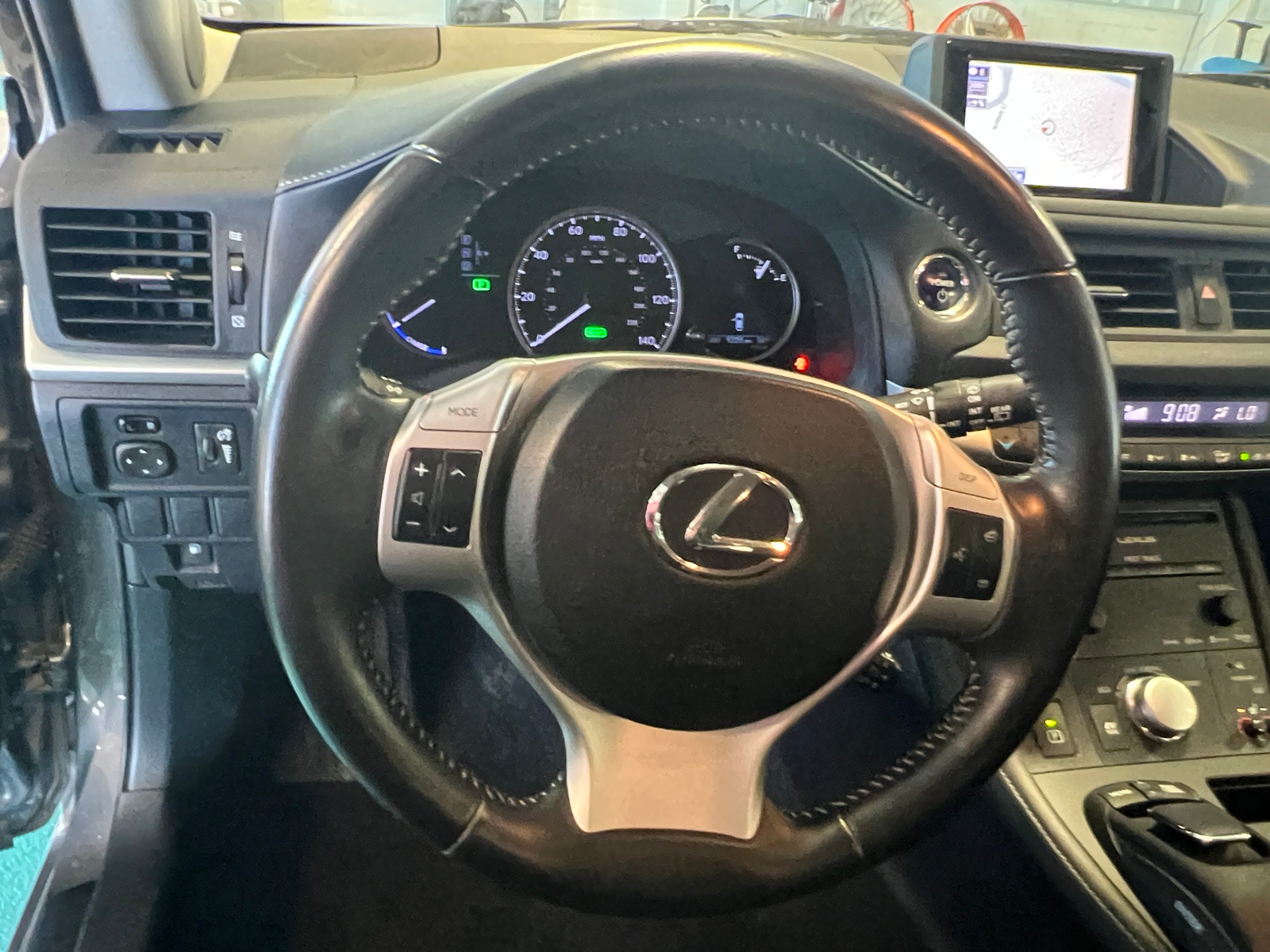 Thumbnail: 2013 Lexus CT - 4