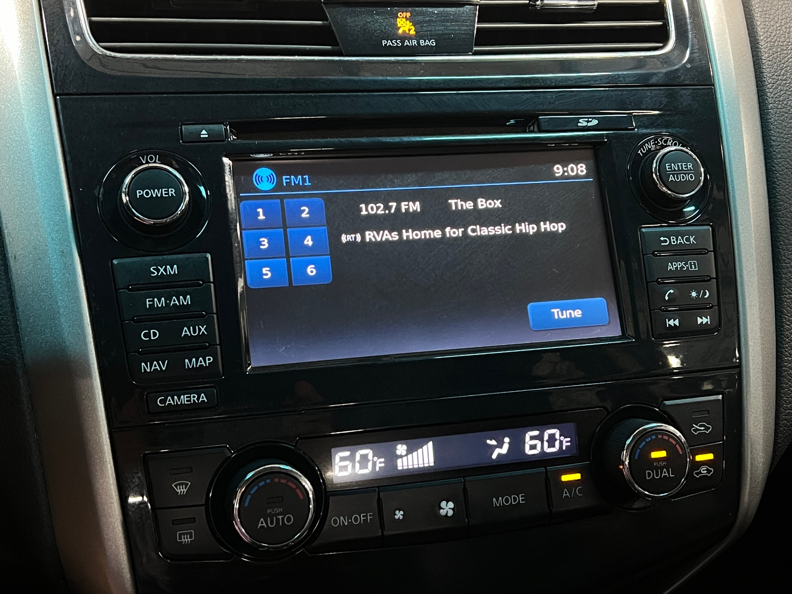 Thumbnail: 2015 Nissan Altima - 3