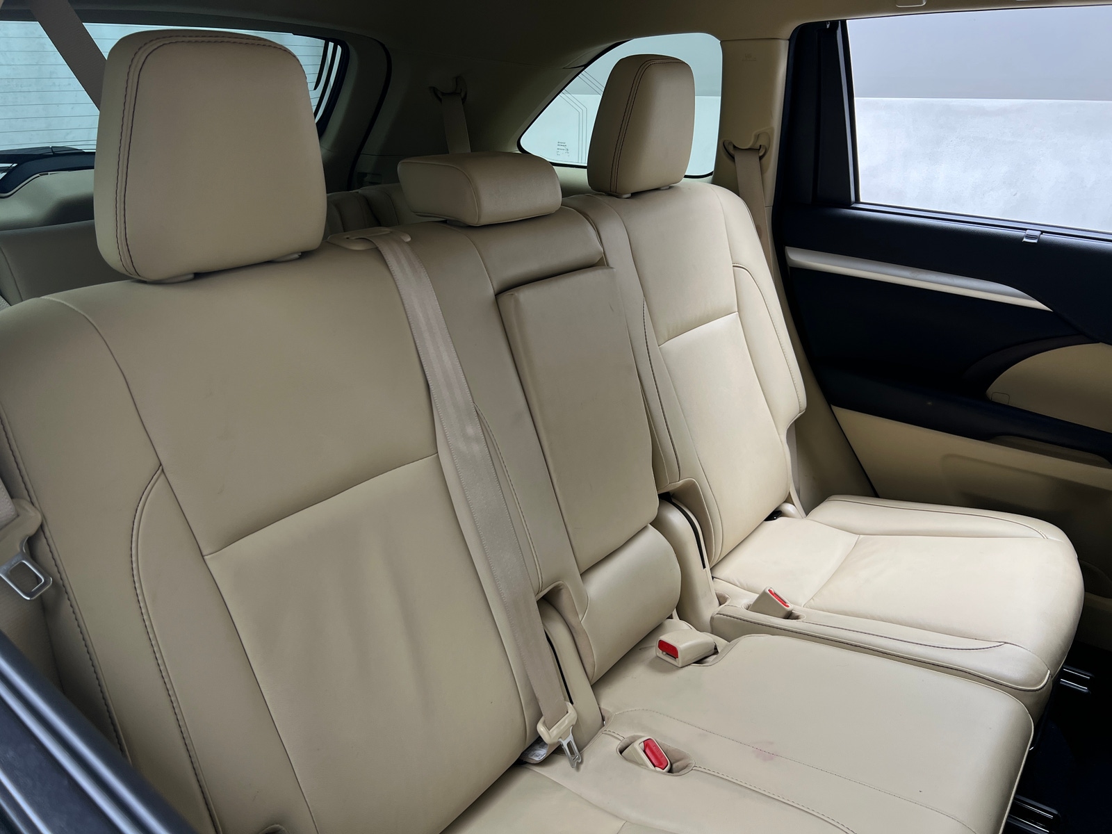 Thumbnail: 2019 Toyota Highlander - 5