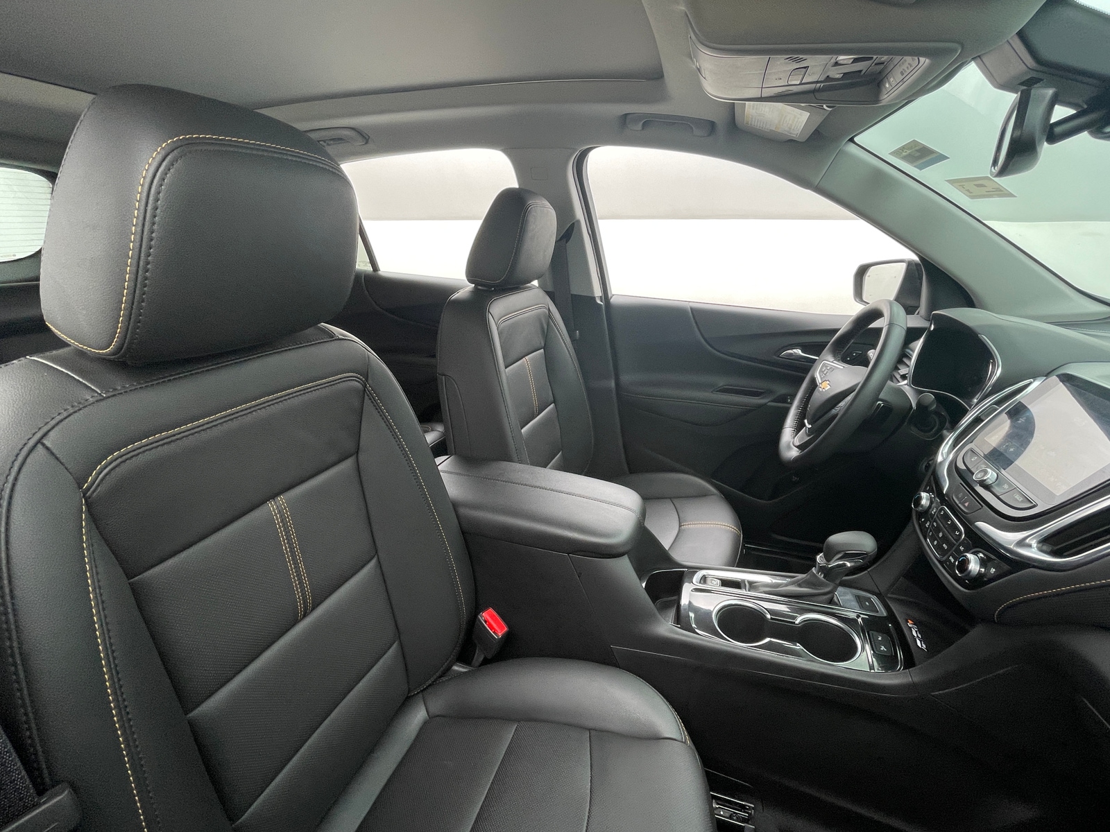 Thumbnail: 2022 Chevrolet Equinox - 2