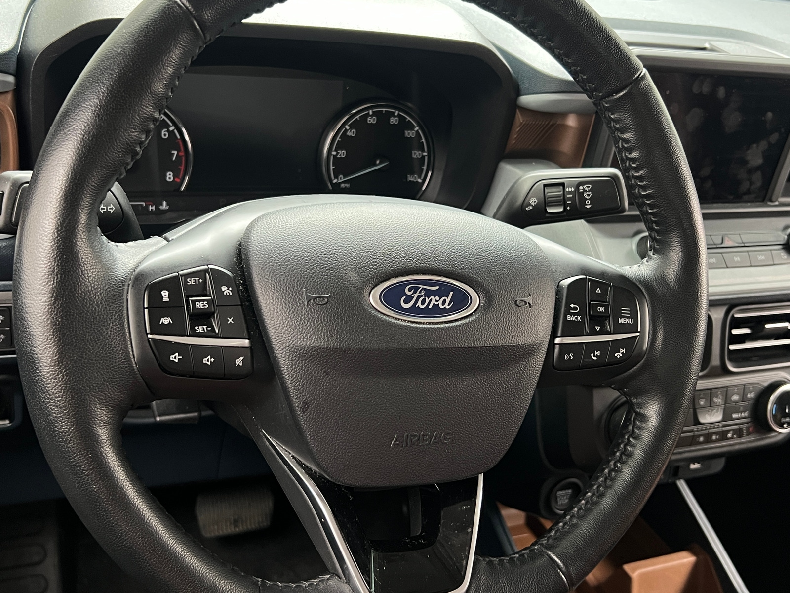 Thumbnail: 2022 Ford Maverick - 4