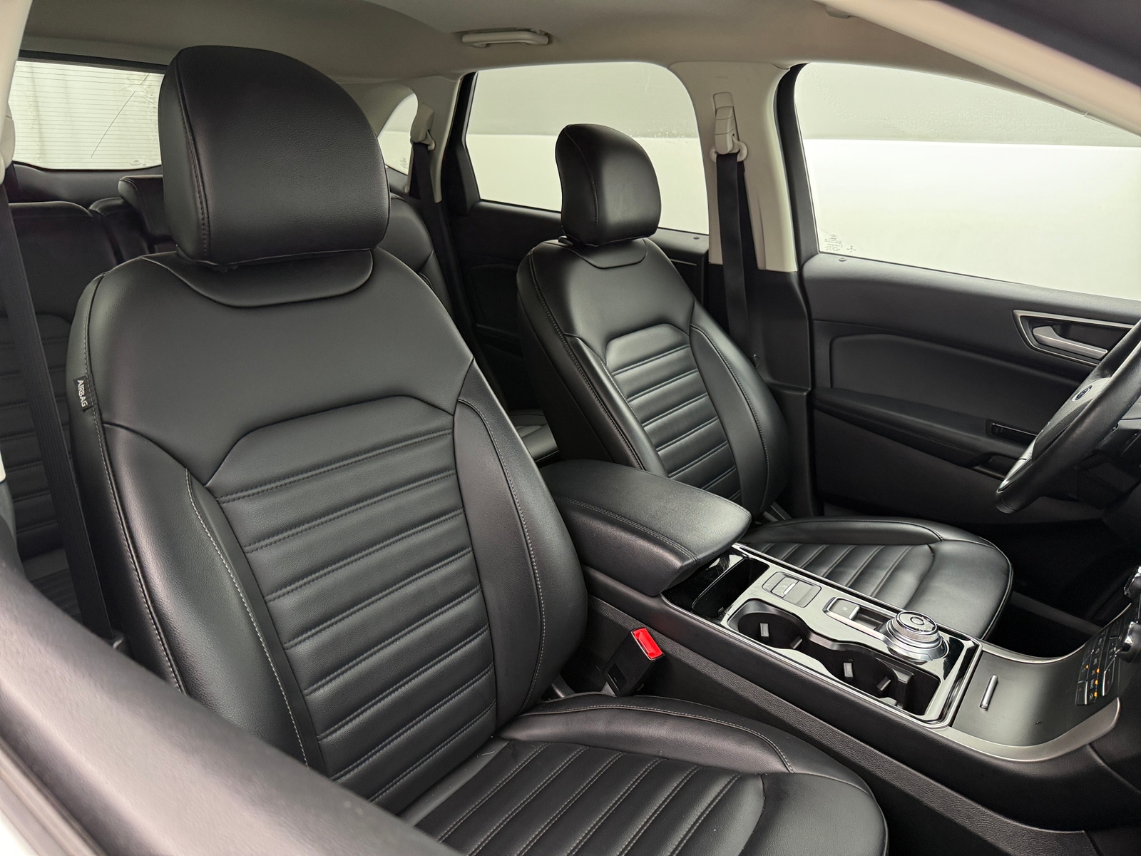 Thumbnail: 2019 Ford Edge - 2