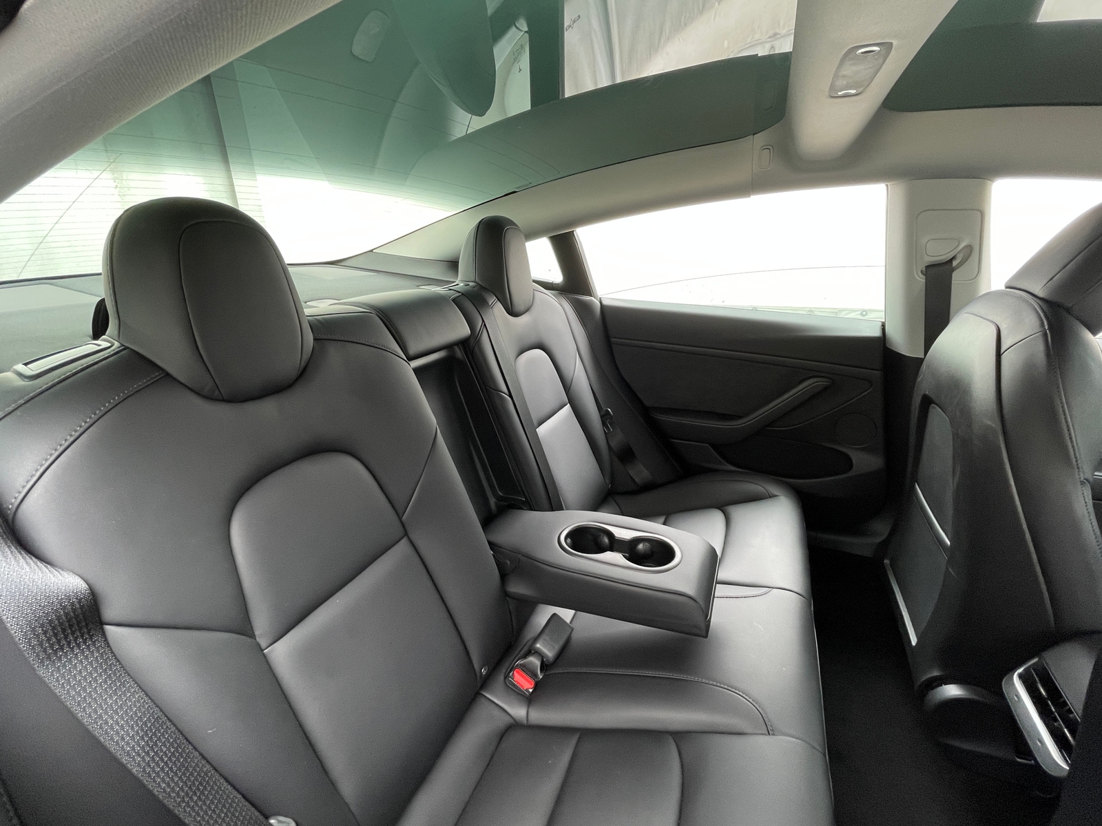 Thumbnail: 2021 Tesla Model 3 - 4