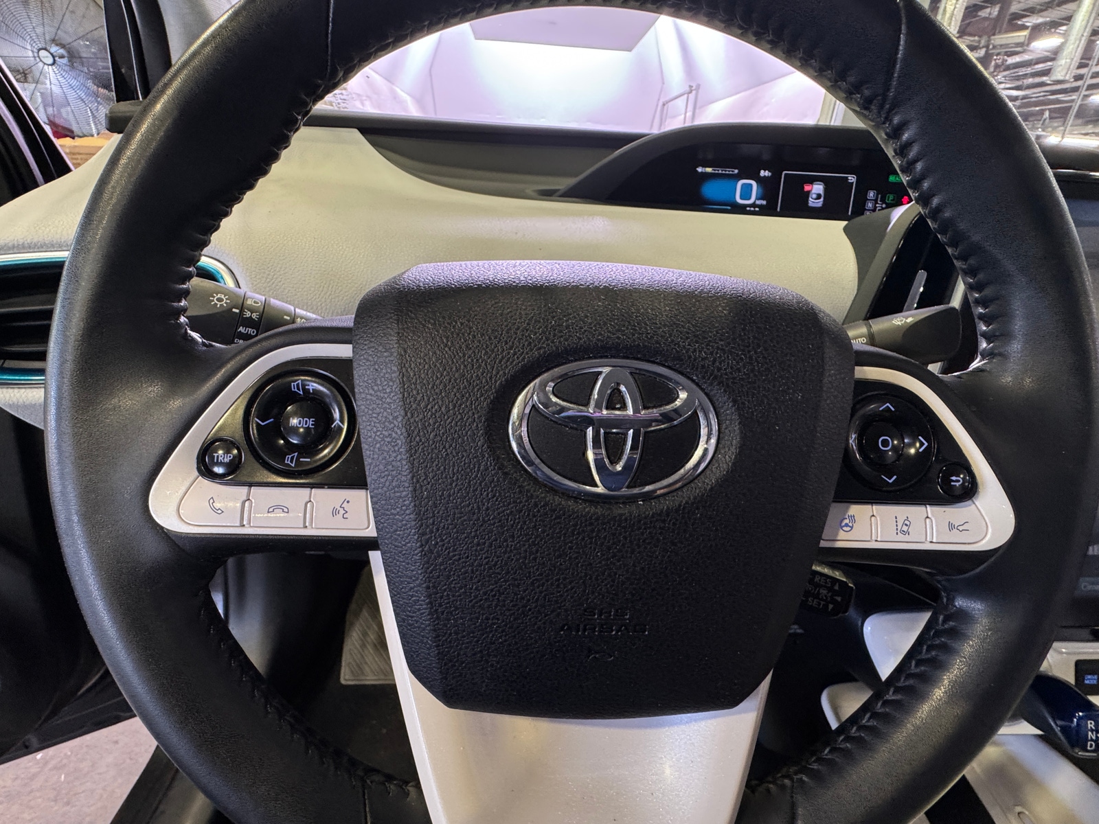 Thumbnail: 2018 Toyota Prius Prime - 4