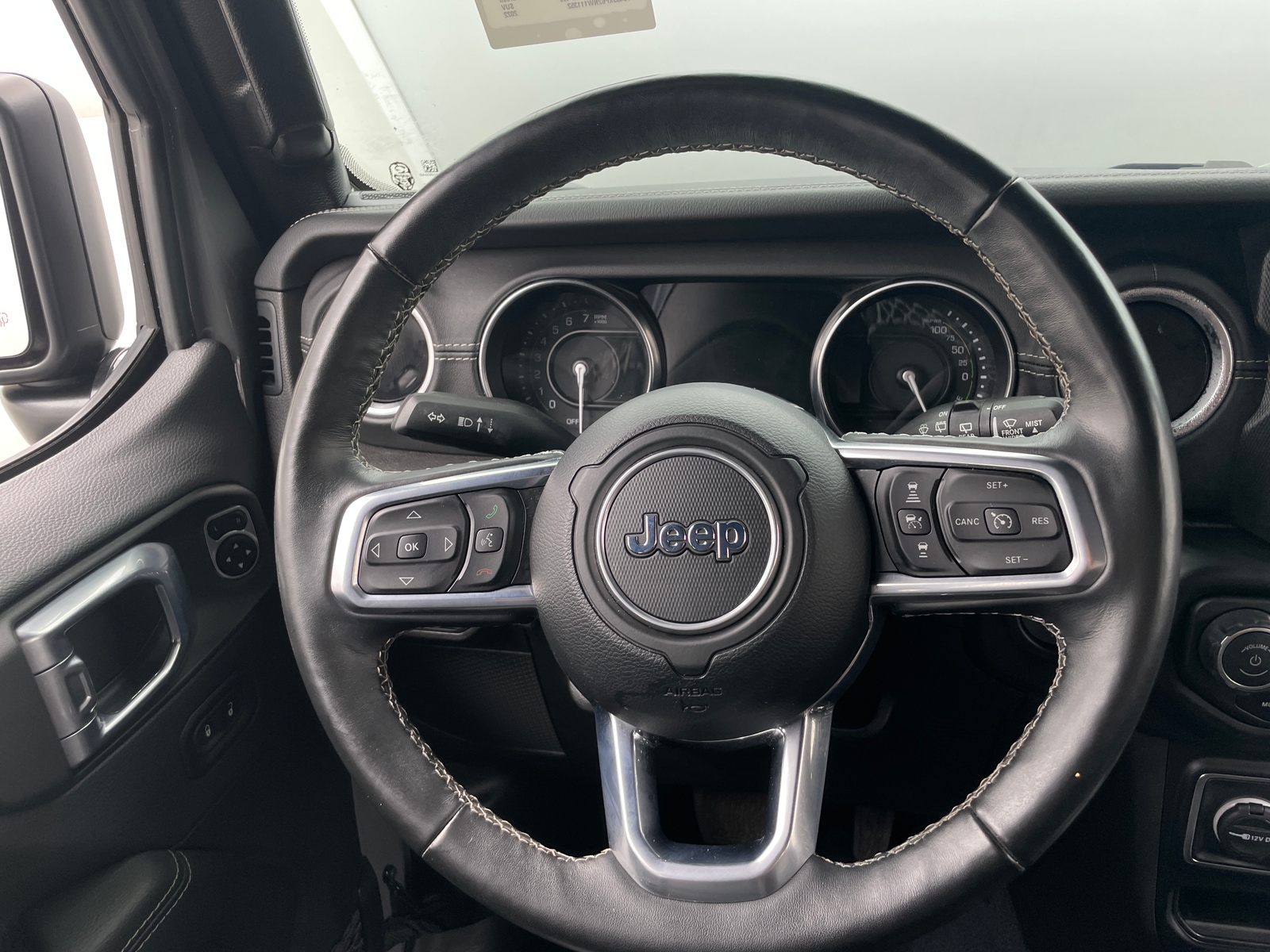 Thumbnail: 2022 Jeep Wrangler - 5